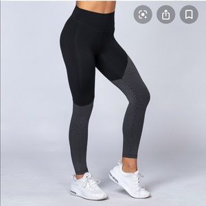 Muscle Nation Diagonal Legging with UV